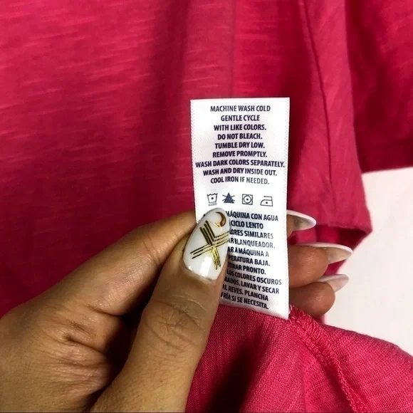 NWT Splendid Pink v-neck tee - Picture 4 of 5